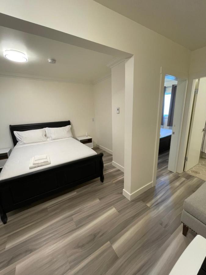 Destination Inn Radium Hot Springs Esterno foto